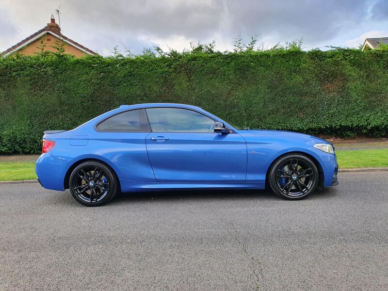 BMW 2 SERIES